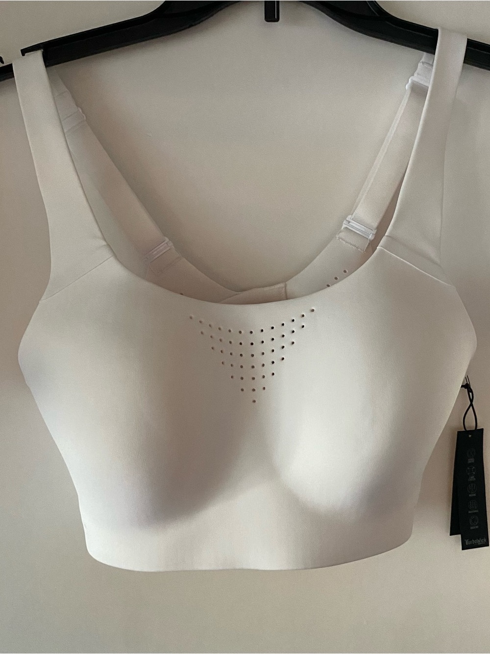 Victoria's Secret VSX Featherweight Max Sports Bra Wireless Turbowick NWT 36B